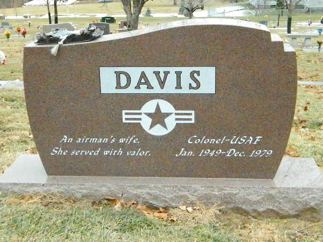 Completed custom granite memorial by Pulverente Monument Company