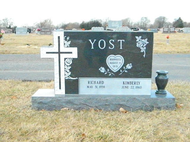 Completed memorial 22 by Pulverente Monument Company