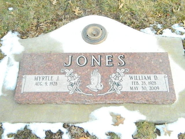 Completed memorial 38 by Pulverente Monument Company